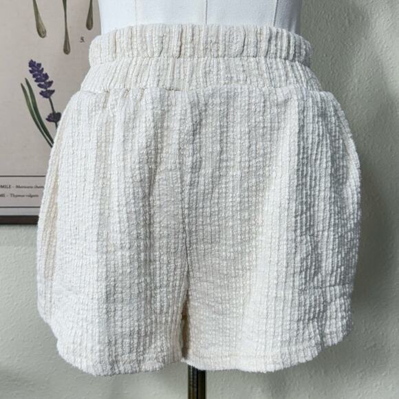 Free People FP Beach Oasis Cream Cardigan Shorts Set Coastal Granddaughter XS - Picture 3 of 9